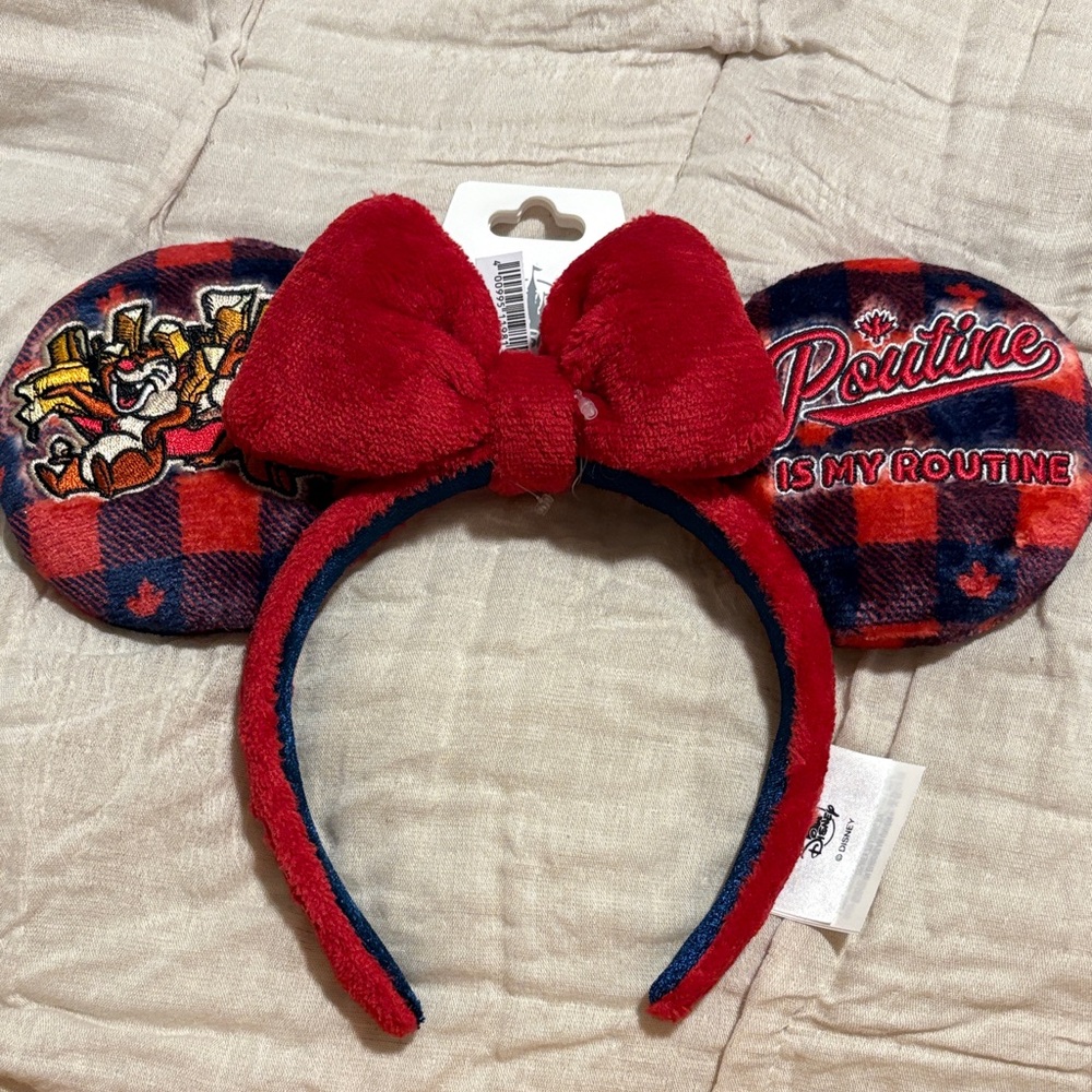 Disney Epcot World Showcase Canada Ears Nwt